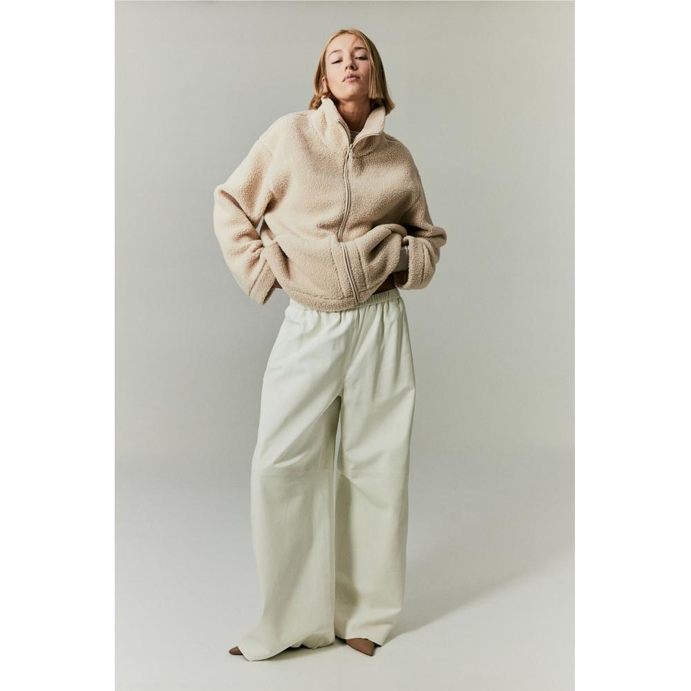 

Куртка-тедди HM светло-бежевая