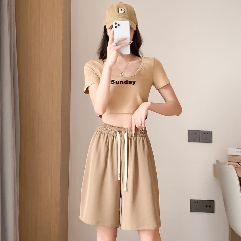 

Casual loose and thin wide-leg five-point pants summer thin straight medium pants drawstring ice silk sports shorts women S хаки