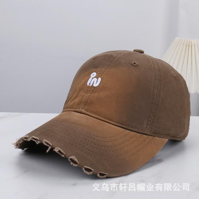 Edged letter embroidered baseball cap for men and women, spring and summer outdoor travel, small peaked cap, sun protection cap