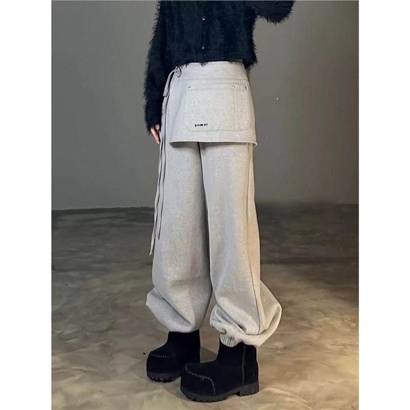 

Korean Style Women s Warm Cuffed Straight-Leg Pants, Versatile Floor-Length with Removable Butt Cover M