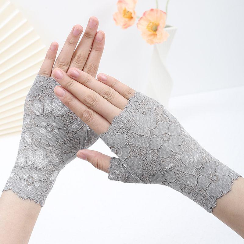 Half Finger Sun Protection Gloves Women Open Finger Driving Versatile Summer Thin Lace Elegant Sexy Breathable Scar Covering Half