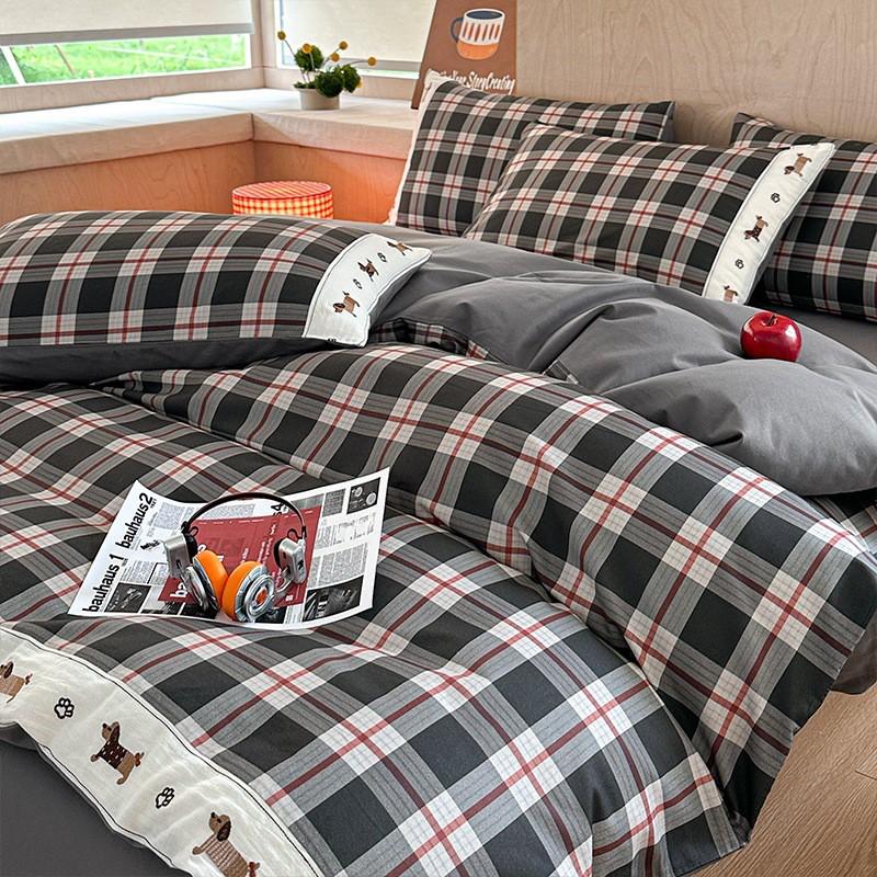2026 Retro Striped Cotton Flannel Bedding Set Cartoon Embroidered 4pcs All