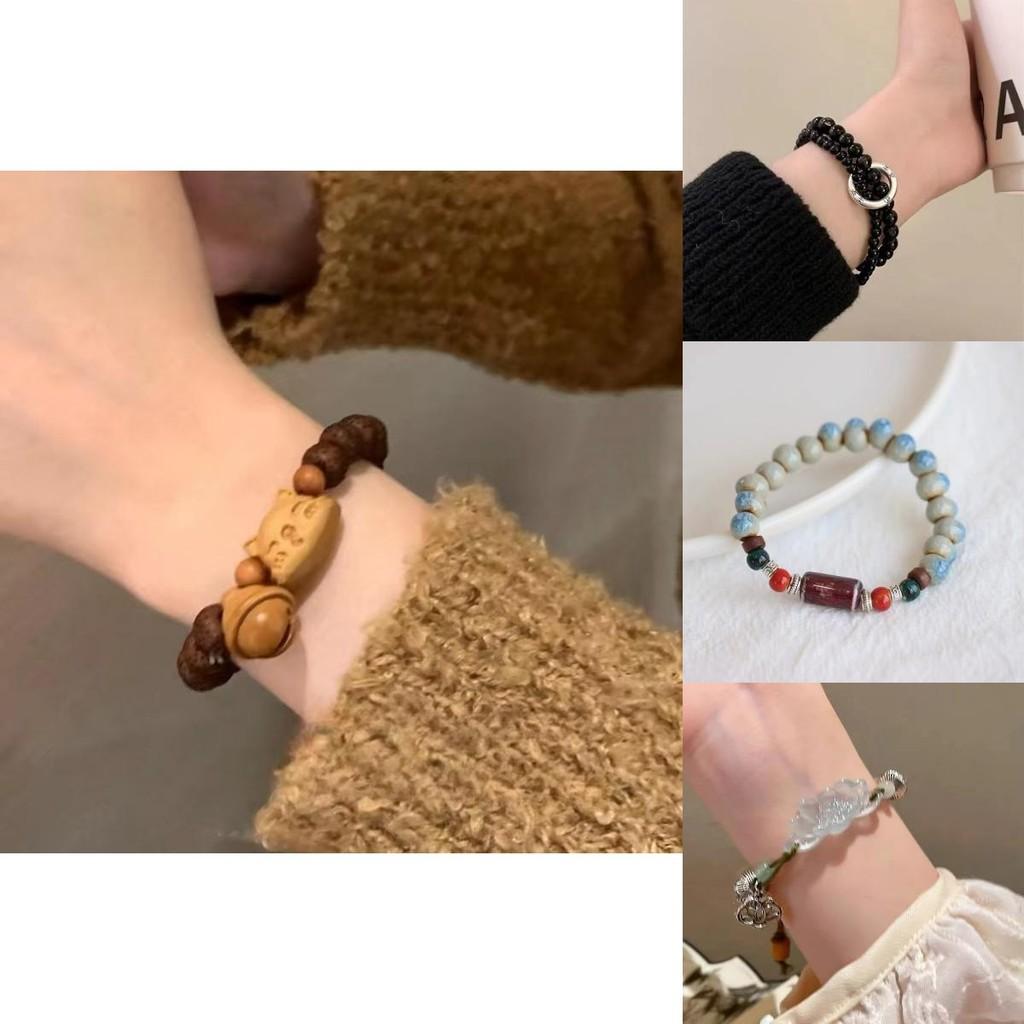 Chic Vintage Inspired Beaded Bracelet Featuring Sophisticated Geometric Shapes For Ladies