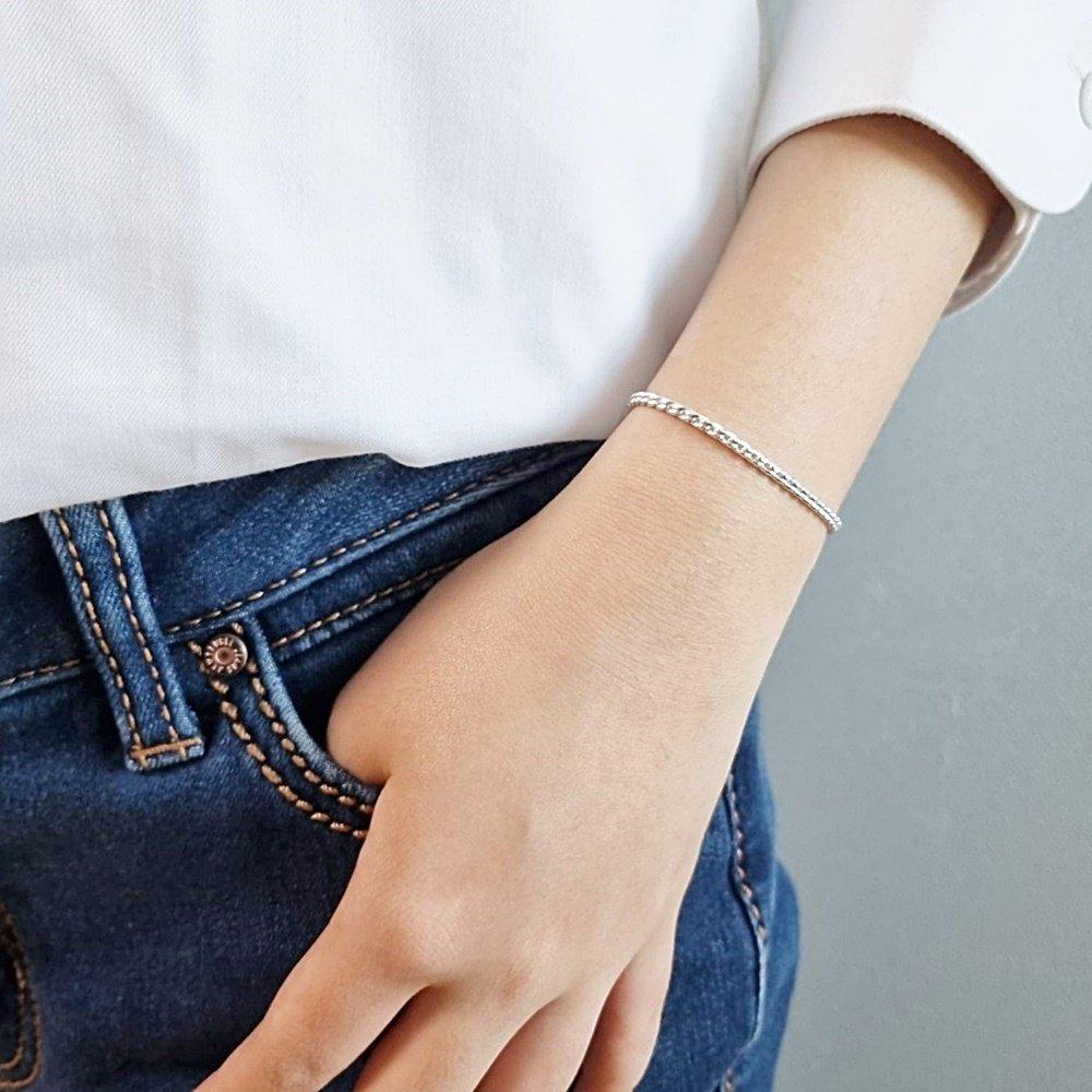 Curved Round 2mm Silver Bracelet for Men and Women 925 Silver Thin Birthday Gift