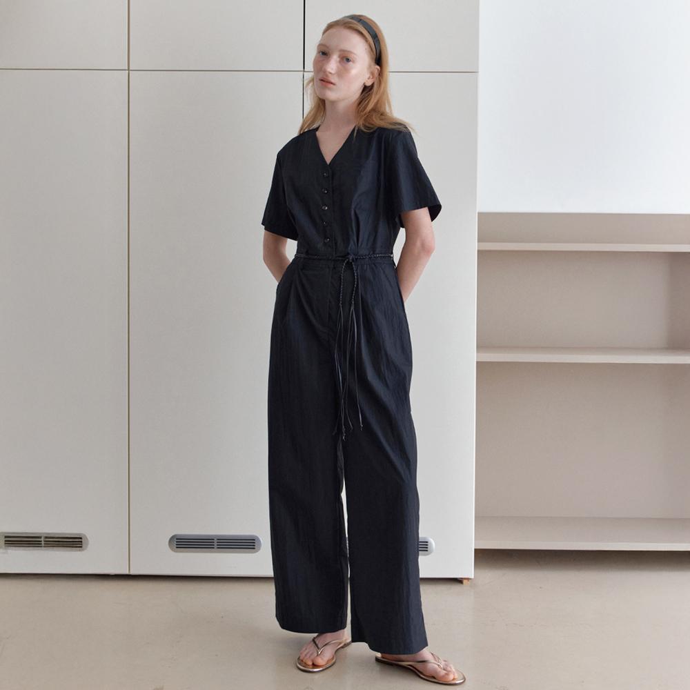 Elssibeui V-Neck Button Jumpsuit_Black