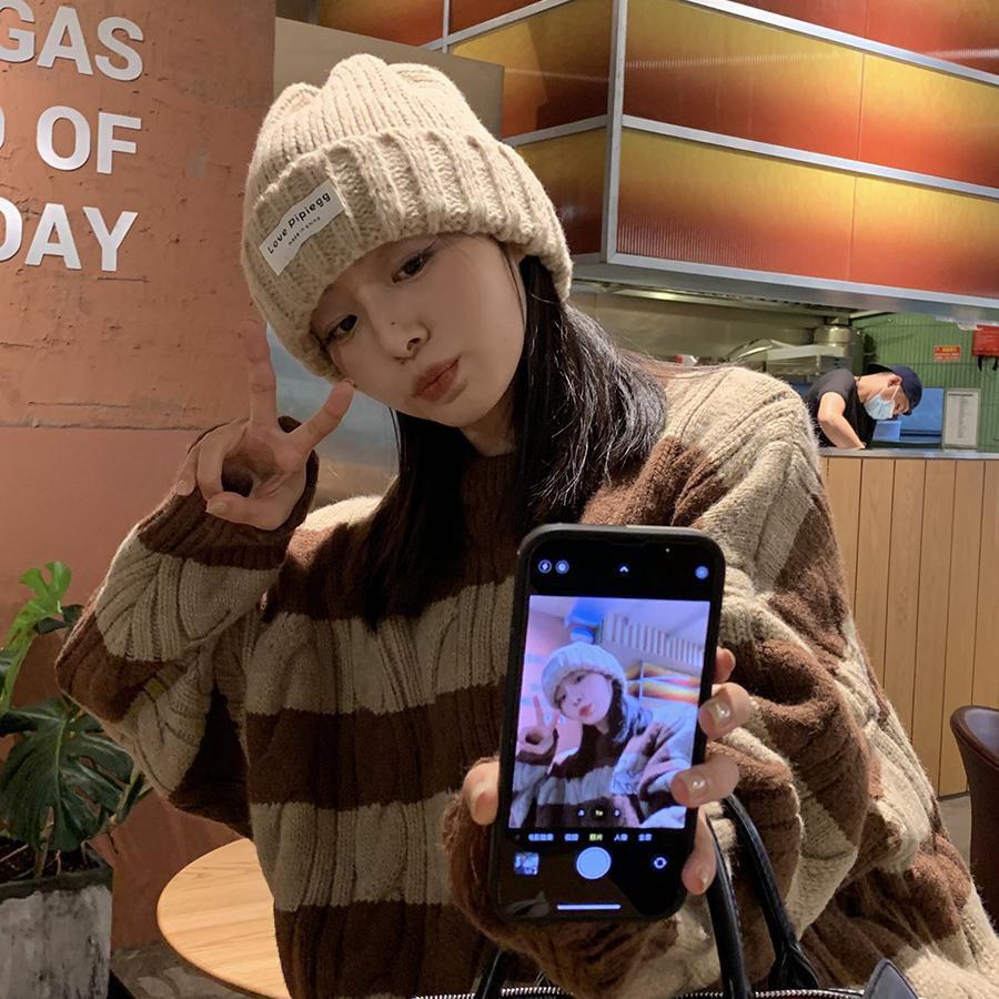 Fashionable Warm Knit Hat For Women Trendy Fluffy Beanie With Cute Bear Patch