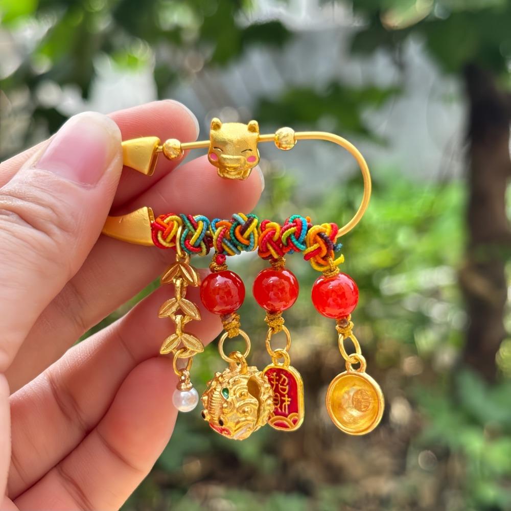 Gold Color Zodiac Horse Brooch Pendant Pony Sand-plated Ornaments Guardian Brooch  Newborn Baby