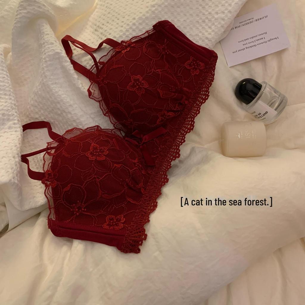 Women's Red Rabbit Year Lucky Sexy Wireless Bridal Bra Set - Gathered Bust