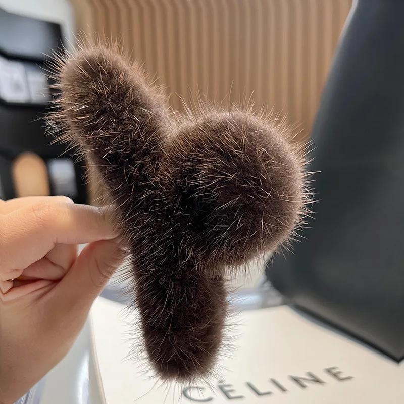 

Real Mink Fur Barrettes Winter Fluffy Hair Claw Elegant Acrylic Hairpins Clip Crab Headwear for Women Girls Hair Accessories 14cm коричневый