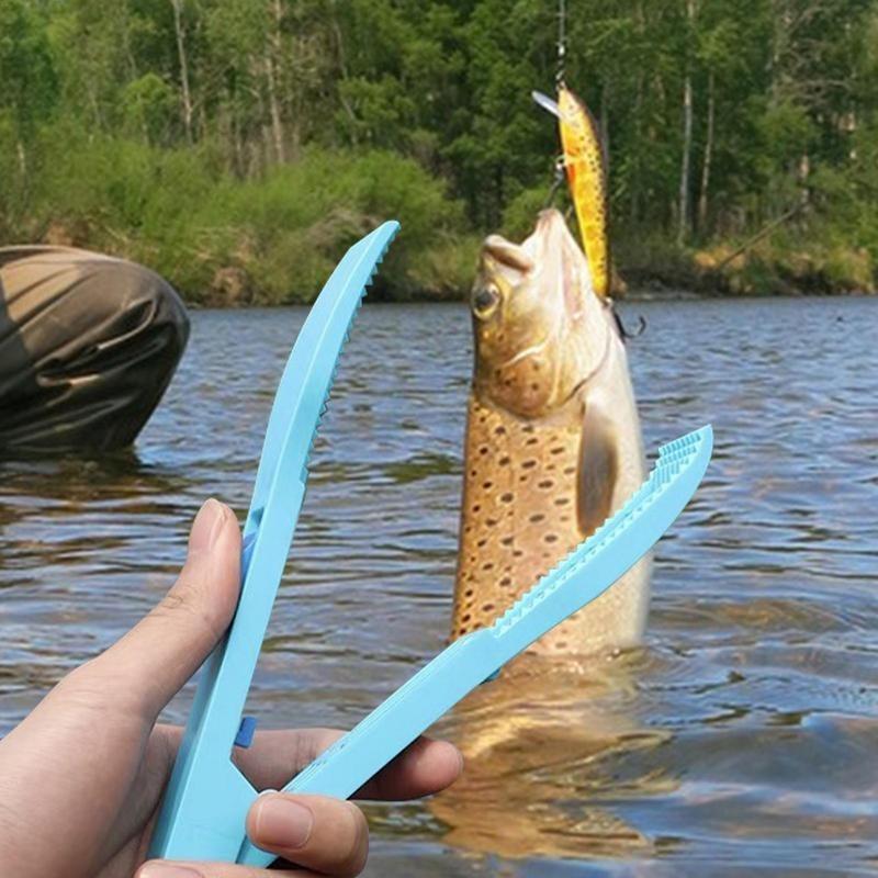 Multifunctional Fishing Trips Fish Clip Hand Controller Tackle Tool Fishing Trips Body Grip Clamp Gripper Grabber with Lock Swi Practical Use