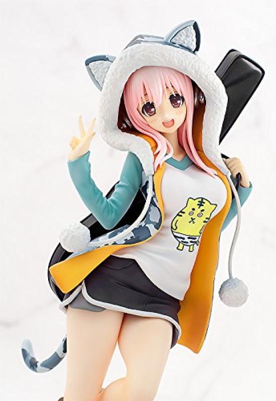 Super Sonico Tiger Parka Scale PVC Painted Complete Figure Ver. 1/8