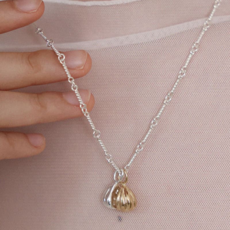 PARTY AFTER DARK Double Fig Necklace