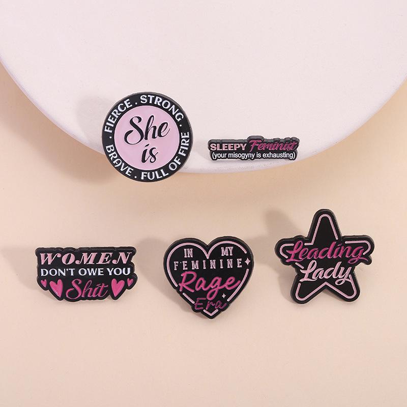 Rose Red Heart-Shaped English Letter Badge for Fashion Bags and Clothing Decoration