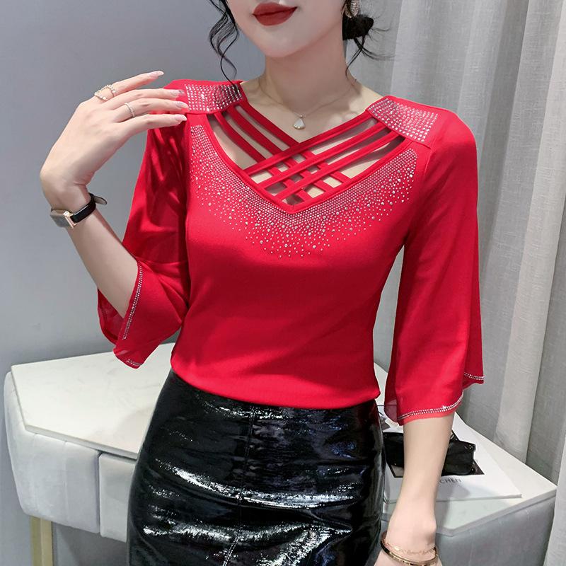 

Футболка с сетчатым принтом Cross V-образным вырезом для женщин с рукавом пять четвертей, летняя новая модная рубашка с короткими рукавами и средними рукавами M красный