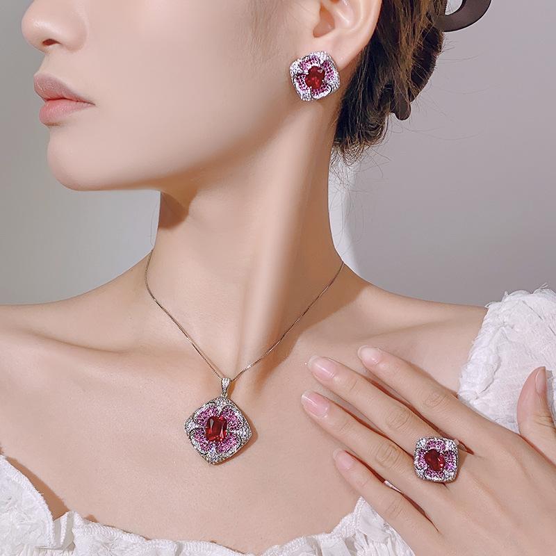 Schmuckset Ohrringe Ring Halskette Flash Diamant Mehrfarbig Quadratisch Premium Damen Retro