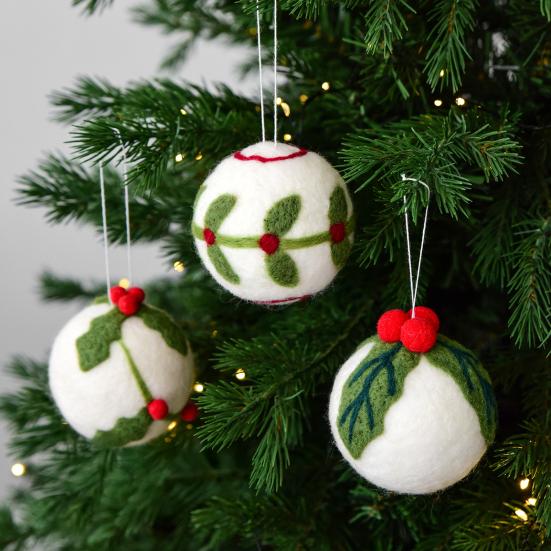 Wool Ball Christmas Ornament Handmade Felt Balls Christmas Tree Hanging Ornaments for Vintage Xmas Holiday Farmhouse Party Decor