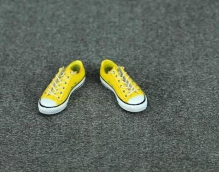 

[TOYBARJAPAN] 16 Scale Action Figure Body Compatible with ZYTOYS ZY1002 TBLeague, Low-Top Casual Sneakers for Beautiful Women (C)