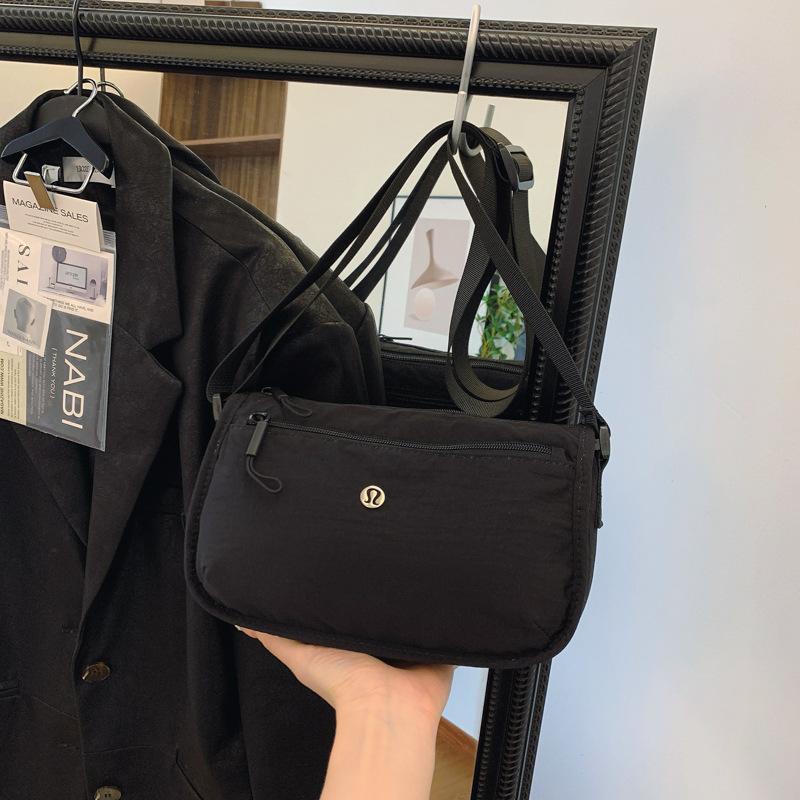 Simple and Large Capacity Crossbody Bag Casual Water-repellent Shopping Bag Fashionable Nylon Cloth Bag Casual Women's Shoulder Backpack