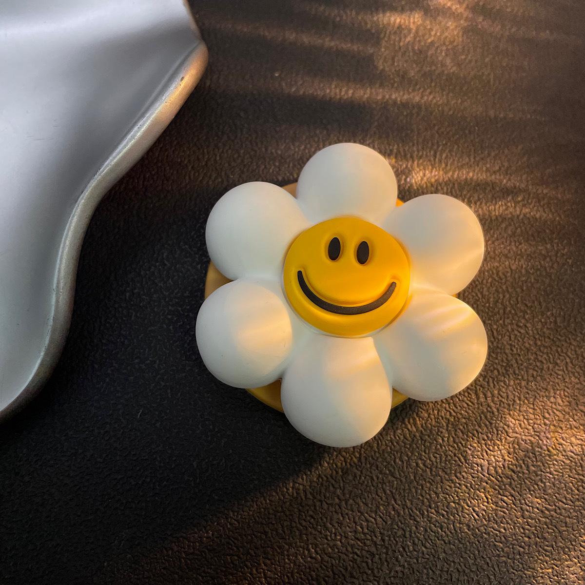 3D Sunflower Daisy MagSafe Retractable Phone Stand & Holder
