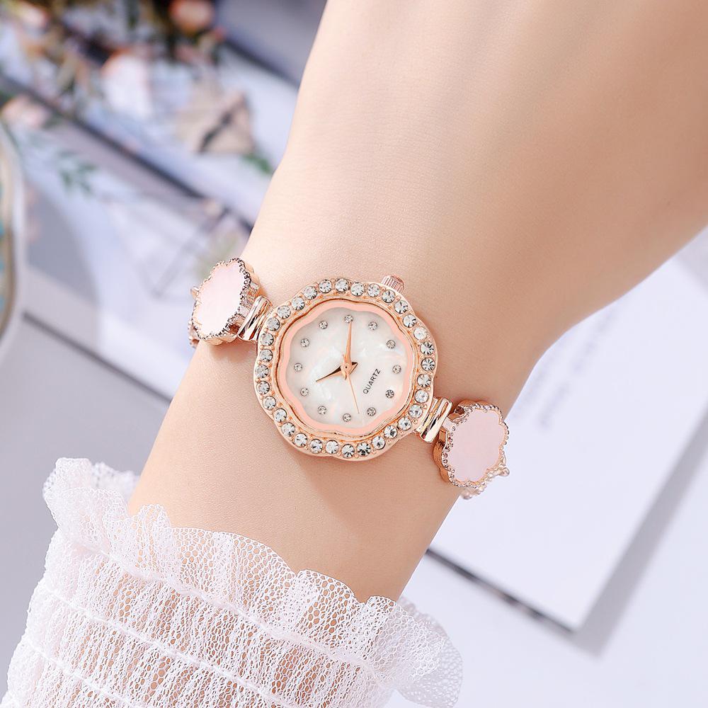 Sonnenblumen-Diamant-Inlay-Uhr mit Auszieharmband - Grenzüberschreitender Studentenstil