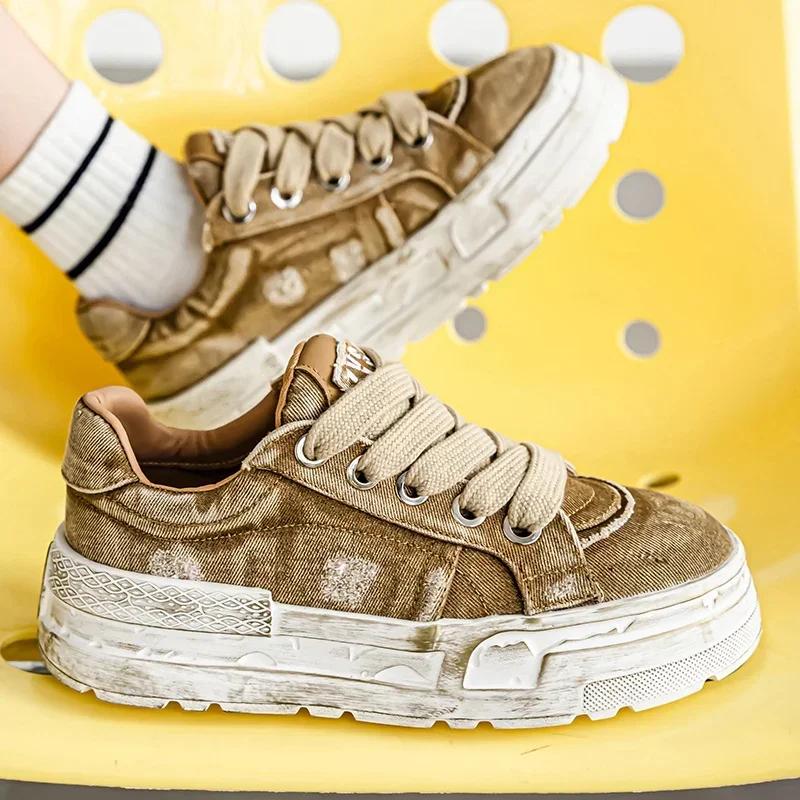 The New Summer Denim Trendy and Fashionable Casual Shoes, Thick-soled Height-increasing Men's Shoes