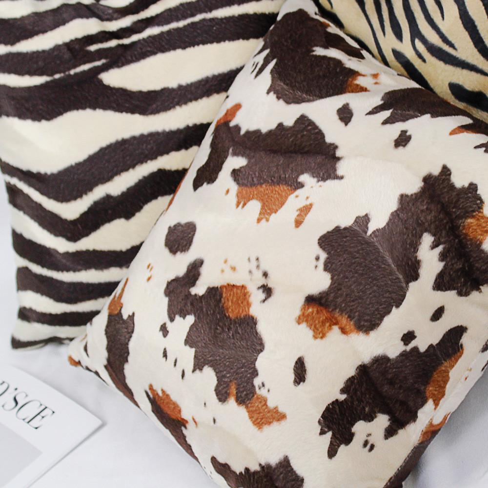 Short Plush Leopard Print Cushion Cover With Printed Pattern For Home Decor And Gift Use
