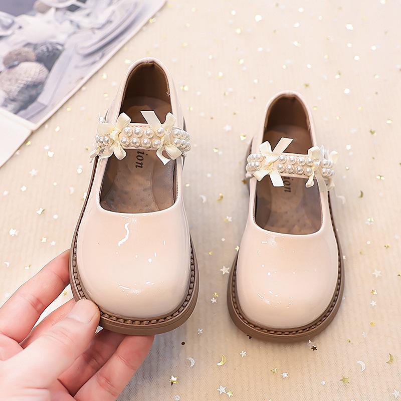 Children's Black Casual Shoes, New Autumn Fashion for Girls, Beaded Bowknot Patent Leather Princess Little Shoes