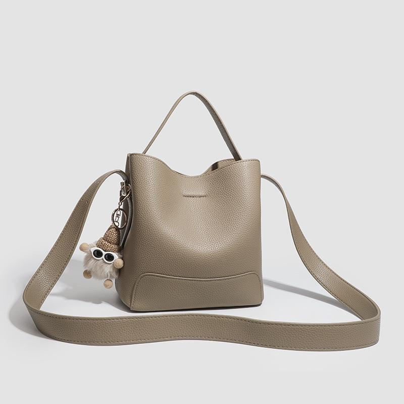 2025 New Women's Bag Premium Bucket Bag Fashion Shoulder Bag Commuter to Work Handheld Crossbody Bucket Bag