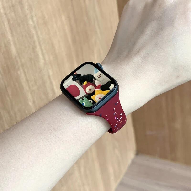 Original Silikonarmband für Apple Watch Band 44mm 45 46 40 41 38 42mm Armband Atmungsaktiv iwatch Serie 10 9 8 SE 7 6 Ultra 2 49mm
