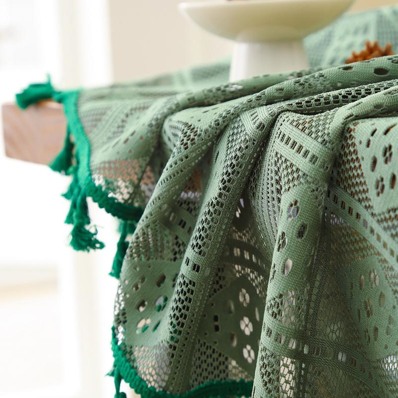 Gothic Hollow Lace Tablecloth Retro European American Rectangle Crochet Knitting Table Cloth with Tassel Home Decoration