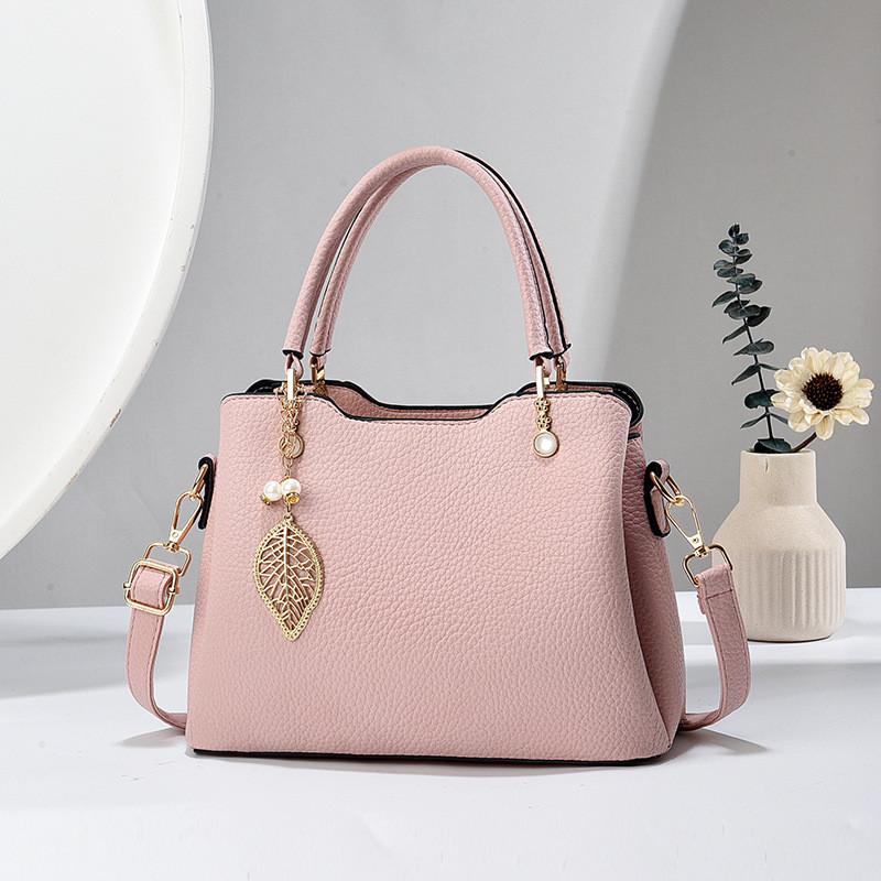 Stylish Middle-aged Women's Tote Bag In Classic Black Grey And Elegant Colors Perfect For Everyday Use