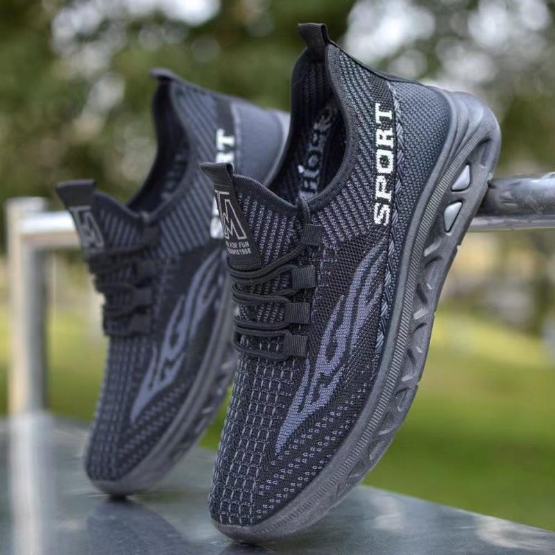 Men's shoes summer 2026 mesh new fly-woven mesh men's soft-soled breathable sports shoes casual shoes light running
