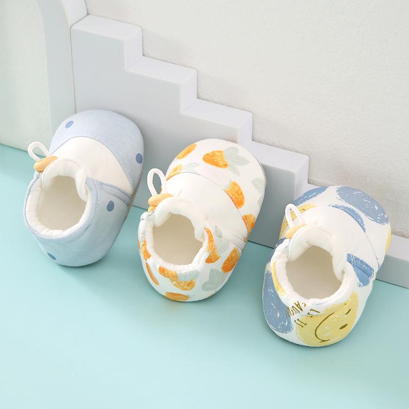 Unisex Baby Soft Sole Cloth Shoes, Anti-slip Pre-walking Foot Covers for 6-9 Months, Ideal for Spring and Summer.