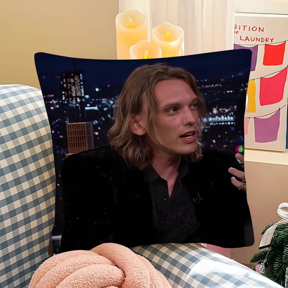 

pc Actor JJamie Campbell Bower Pillow Case Fashion Square Pillowcase Bedroom Sofa Room Ins Decoration Leisure 40x40cm