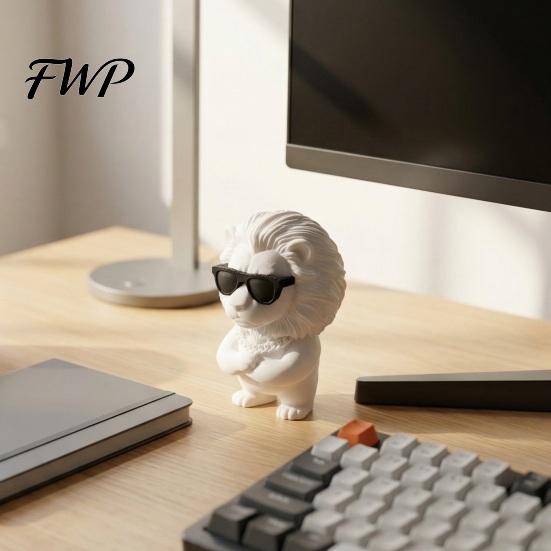 Trendy Desktop Toy 3D Printed Lion Figurine Funny Cool Statue with Sunglasses Figure Collectible Ornament for Home Office Executive Desk Decor