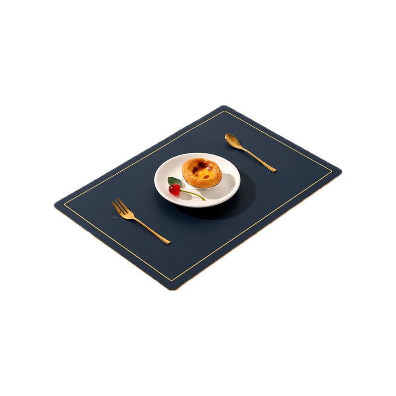 Nordycka dwukolorowa podkładka pod talerz ze sztucznej skóry