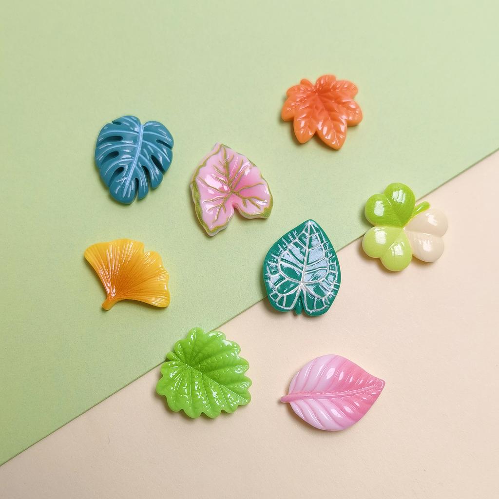 100Pcs Resin Tropical Leaves Flatback Resin Cabochons Colorful Leaf Slime Charms Beads Embellishments for Scrapbooking Decor