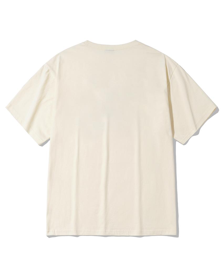 FILLUMINATE International Round T-Shirt - Cream