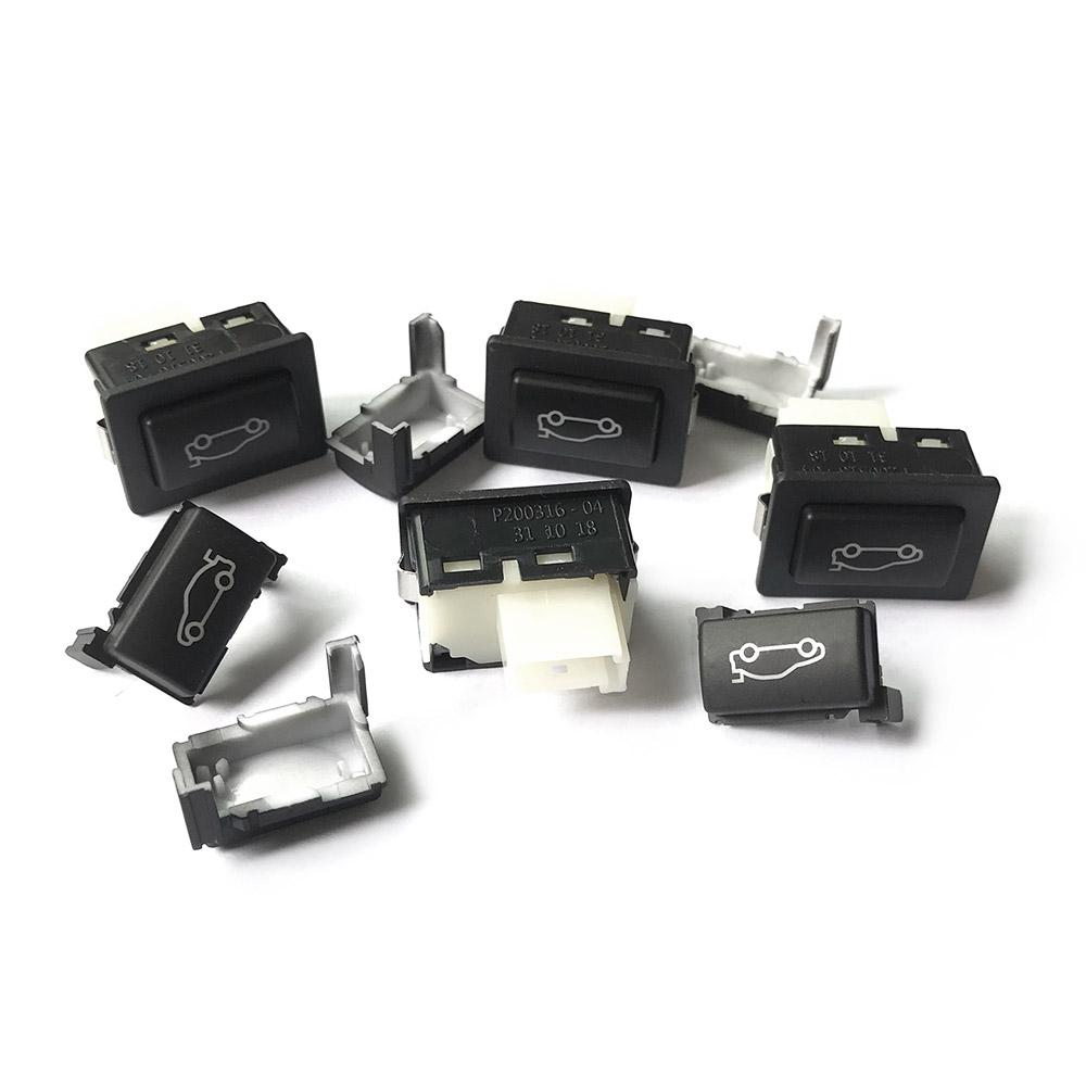 Tailgate Rear Trunk Switch Button Cover for BMW 1 2 3 4 5 6 7 X1 X3 Z4 E81 E82 F22 F23 E90 F30 F32 E60 F10 F11 F01 E84 F25 E89