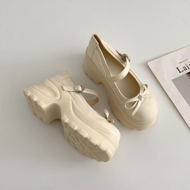 Fashion New Autumn Chunky Platform Loafers for Women Butterfly-Knot Women Punk Thick Bottom Pumps Belt Buckle Chunky High Heels Shoes