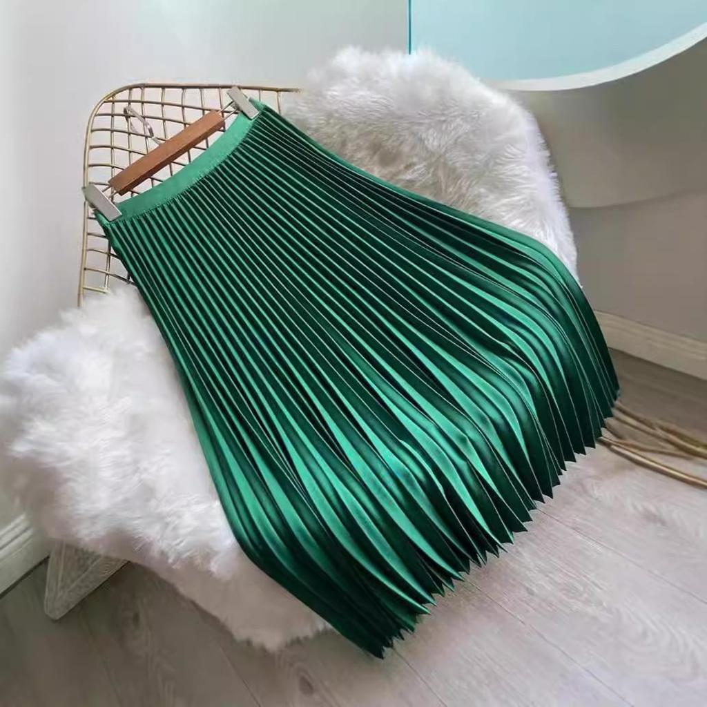European & American Pearlescent Satin Pleated High-Waisted Swing Skirt
