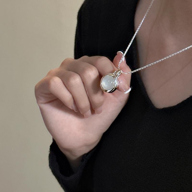 S925 Sterling Silver Niche Design White Agate Necklace Korean Fashion Simple Style Collarbone Chain