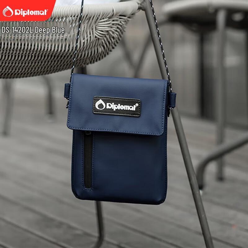 Diplomat Portable Crossbody Phone Pouch