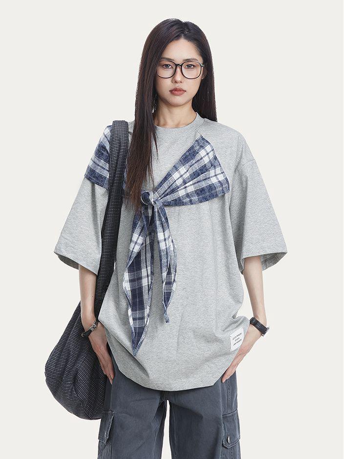 American Trendy Women's Cotton Bow Patch Short-Sleeve Loose T-Shirt - Niche Summer Round Neck Design.