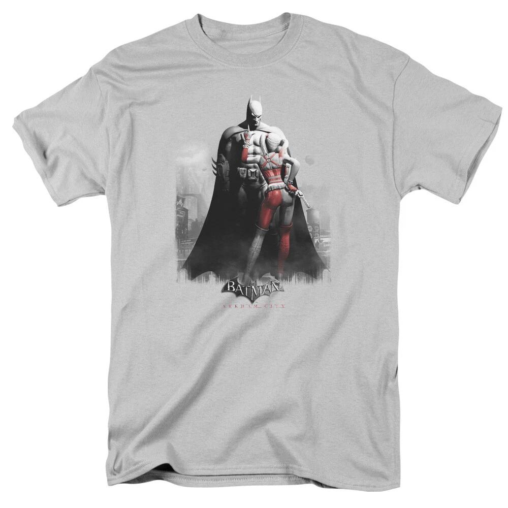 Batman Arkham City  Harley And Bats  T-Shirt M