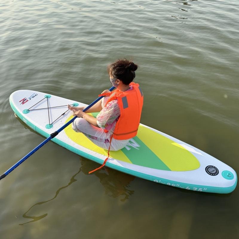 Inflatable Stand-Up Paddleboard: Thickened, Double Layer, Wear-Resistant Parent-Child Design for Racing and Leisure