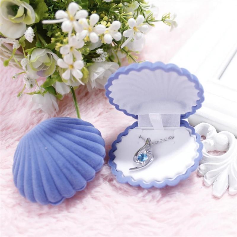 Shell Crown Star Shape Flocked Jewelry Box Adorable Small Organizer for Rings Necklaces Dresser Vanity Table Jewelry Storage