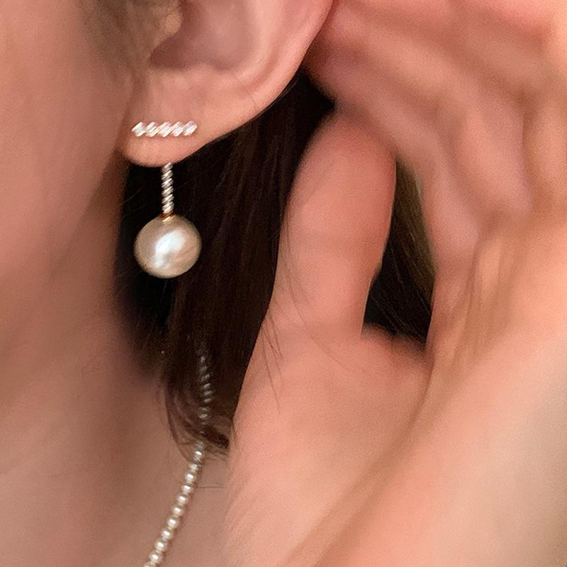 Dual-Wear Cubic Zirconia Pearl Tassel Stud Earrings: Unique, Fashionable, and Versatile Design for Women