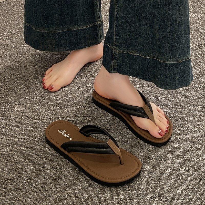 Casual style flip-flops women wear beach soft-soled toe cold slippers in summer