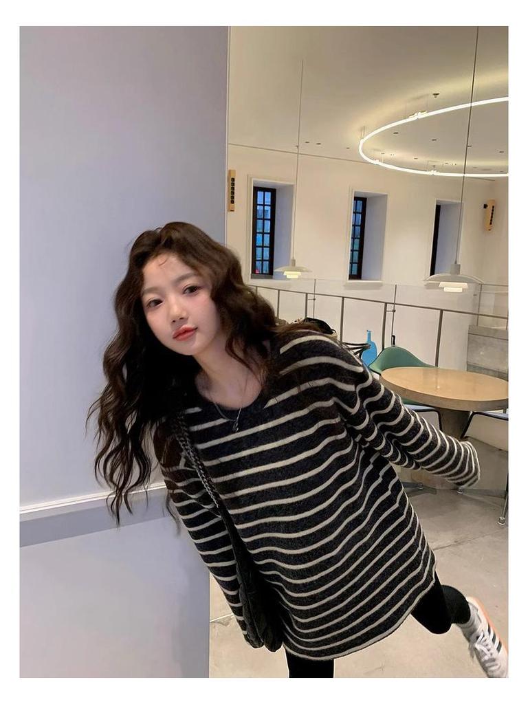 Autumn/Winter Japanese Style Color Block Stripe Loose Fit Round Neck Top
